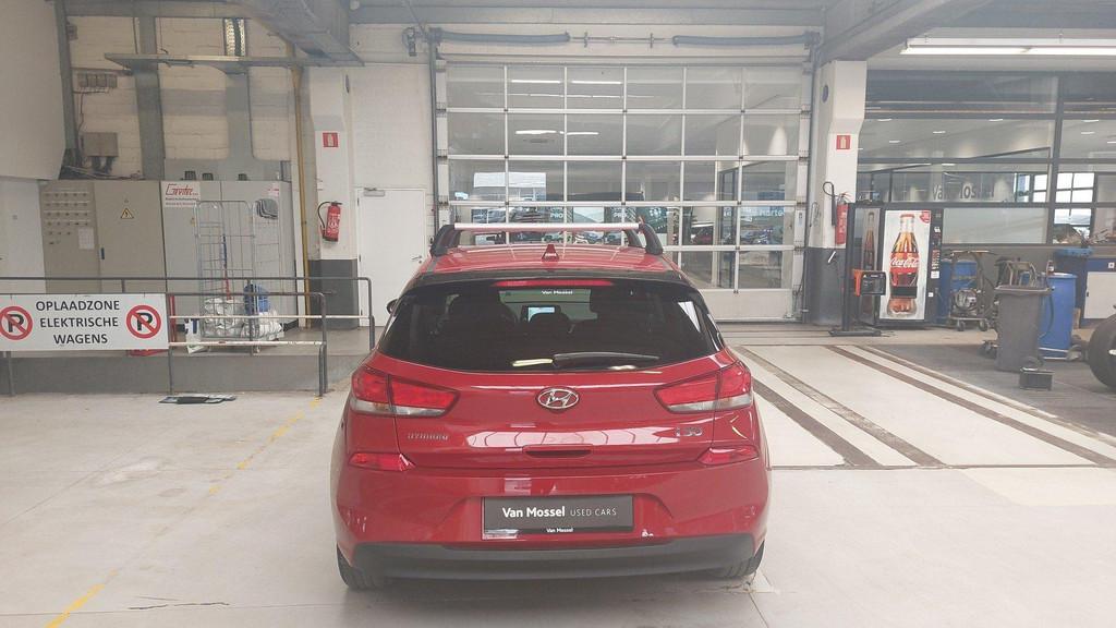 Hyundai i30 5D 1.0 T-GDi 88kW Launch Edition, Autos, Hyundai, Rouge, Achat, Euro 6, Entreprise