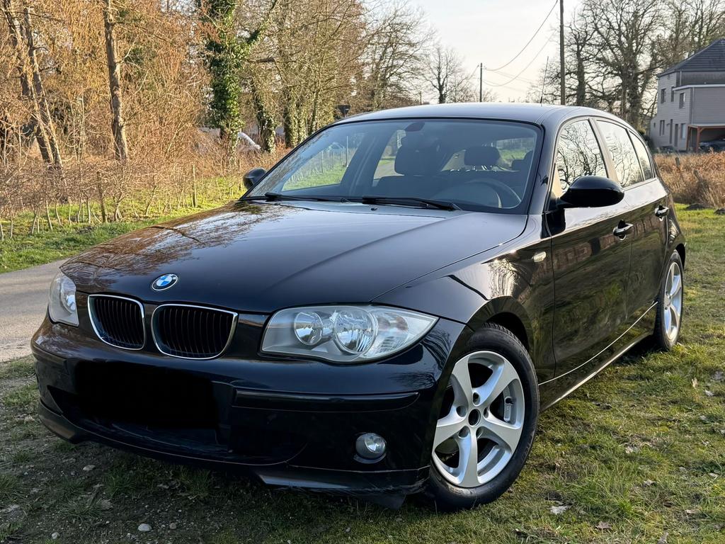 BMW 116, Auto's, BMW, Particulier, 1 Reeks, Benzine, Euro 4, 5 deurs, Handgeschakeld, Zwart, Ophalen