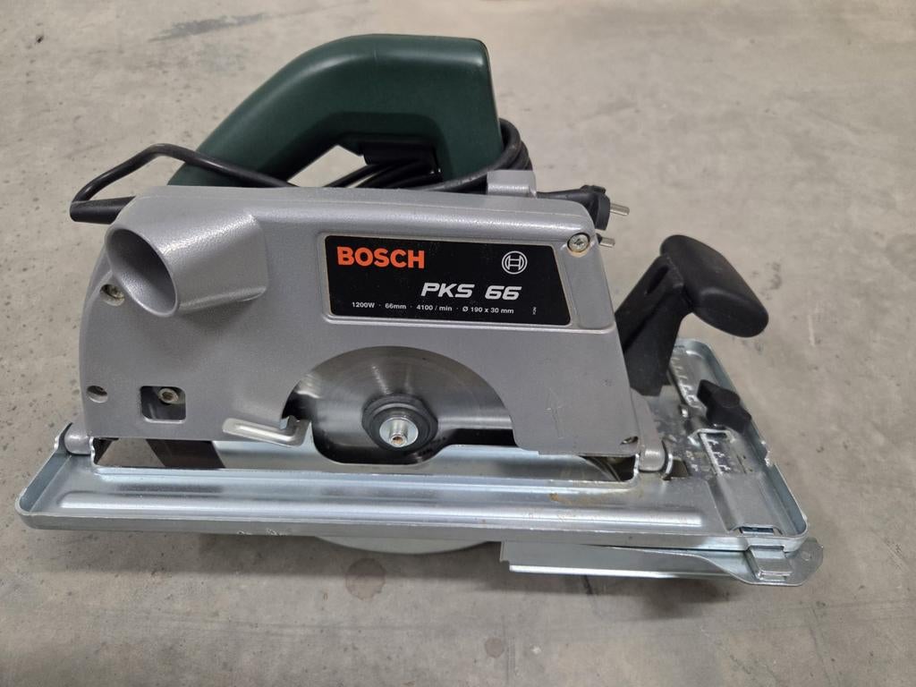 Bosh cirkelzaag, Ophalen