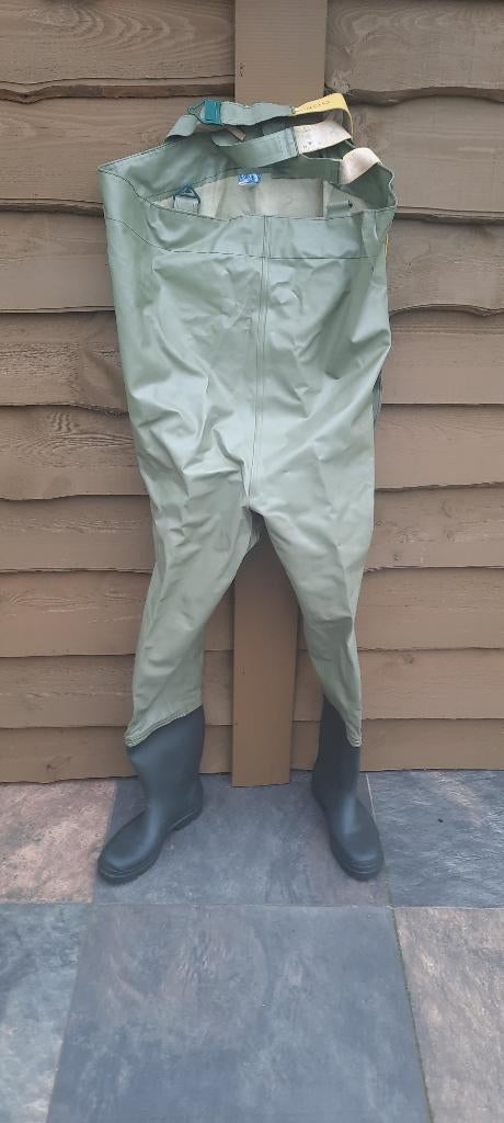 Waterpak voor sportvisserij., Ophalen, Gebruikt