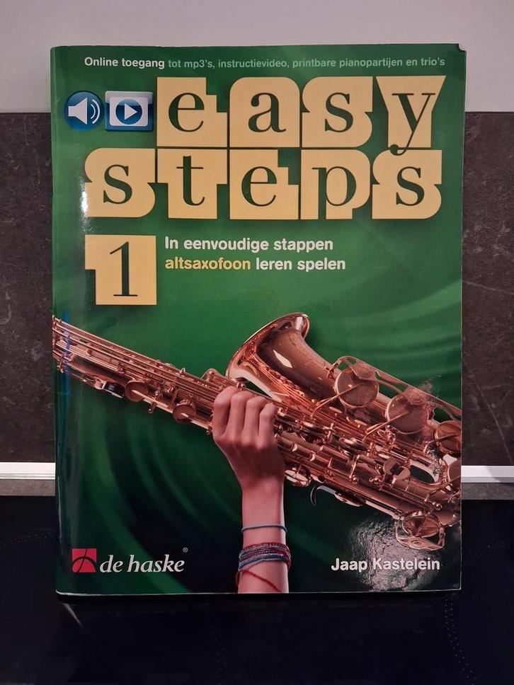Easy Steps 1 altsaxofoon + online audio, Musique & Instruments, Instruments à vent | Saxophones, Comme neuf, Alto, Enlèvement ou Envoi