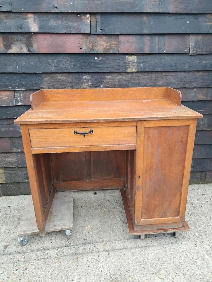 Vintage houten bureau, Antiek en Kunst, Antiek | Kantoor en Zakelijk, Ophalen
