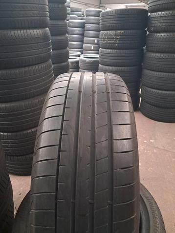 23555r19 235 55 r19 235/55/19 Goodyear avec montage  beschikbaar voor biedingen