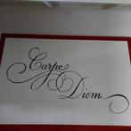Schilderij wit met 'Carpe Diem' en rode rand, Ophalen