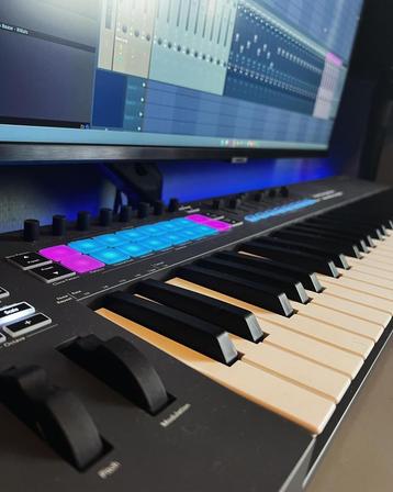 Novation FLKey 61 usb/midi keyboard, Enlèvement, Comme neuf
