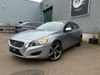 Volvo V60 2.0 D3, Ocean Race Automaat, Gekeurd, Auto's, Volvo, Gebruikt, Zilver of Grijs, 2000 cc, 5 cilinders