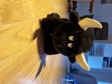 Pluche knuffel stier beschikbaar voor biedingen