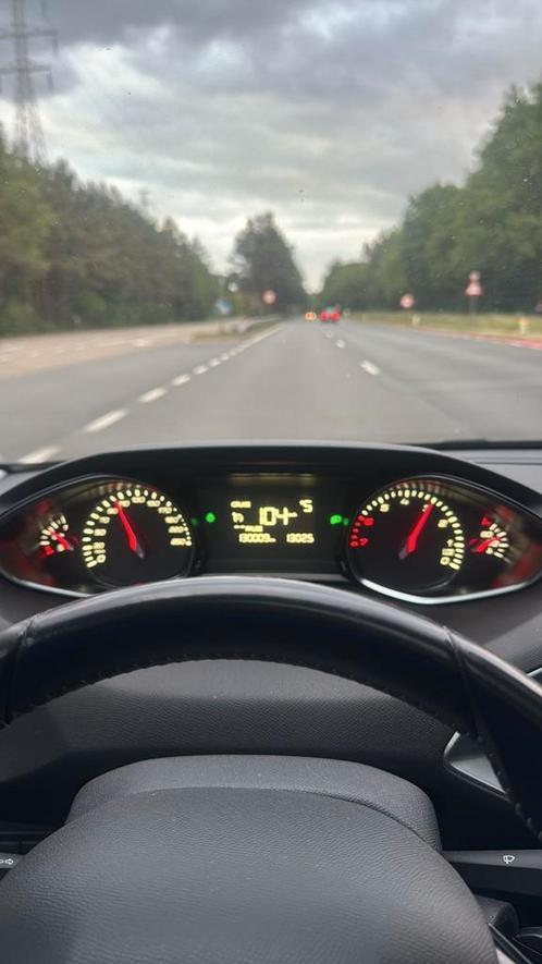 Peugeot 308 1.2 benzine 96 kw/ 131 PK (2014), Auto's, Peugeot, Particulier, Achteruitrijcamera, Cruise Control, Benzine, Ophalen