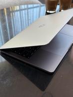 Macbook Pro - 13inch - Touchbar - 256GB - i5, Computers en Software, Ophalen of Verzenden, Zo goed als nieuw, MacBook