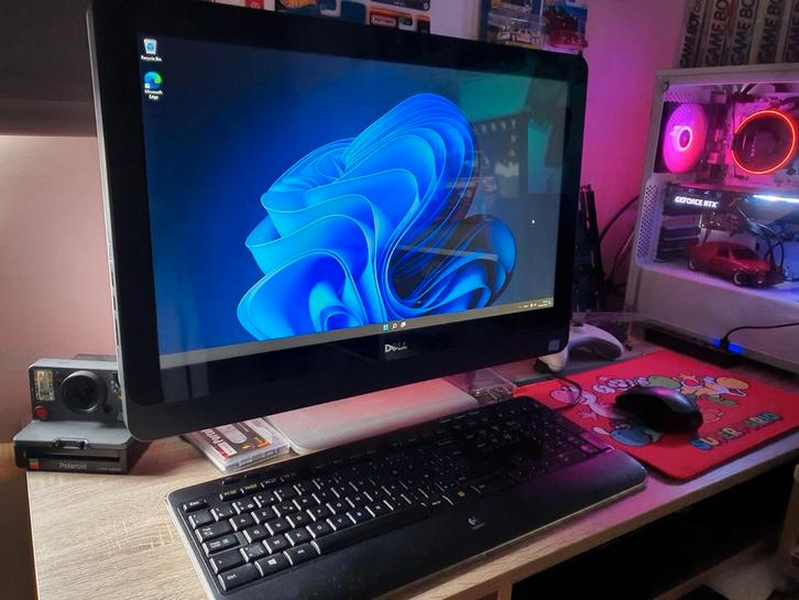 Dell Aio 9010 i7/16gb/24inch touch FullHD 1080p win11, Computers en Software, Computerbehuizingen, Ophalen