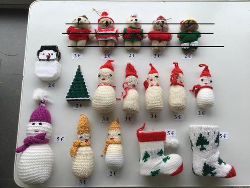 diverse zelf gebreide kerst versieringen en andere, Diversen, Kerst, Zo goed als nieuw, Ophalen of Verzenden