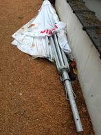 Grote parasol zonder voet. Duvel. Doek moet gereinigd worden, Tuin en Terras, Ophalen, Gebruikt