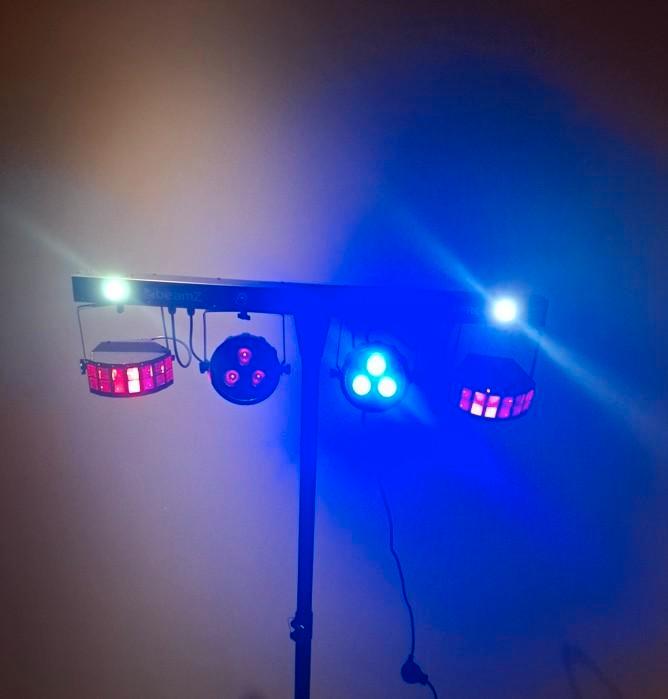 Beamz Showbar Free, Muziek en Instrumenten, Licht en Laser, Zo goed als nieuw, Licht, Ophalen