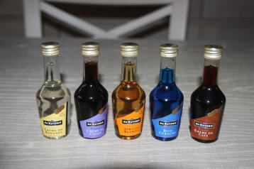 mini flesjes beschikbaar voor biedingen
