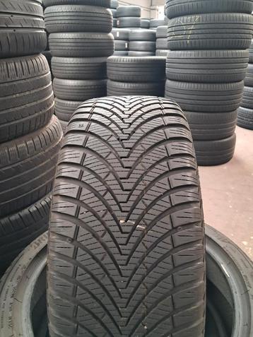 20545r16 205 45 r16 205/45/r16 KUMHO avec montage  beschikbaar voor biedingen