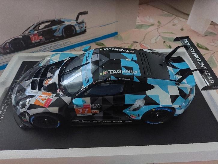 Porsche 911 RSR , 24 U Le Mans, Hobby en Vrije tijd, Modelauto's | 1:18, Zo goed als nieuw, Ophalen of Verzenden