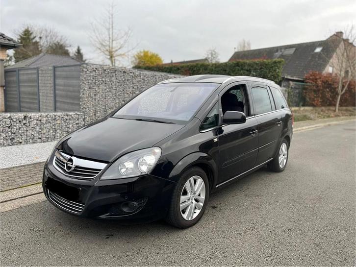 Opel zafira 7 place export, Auto's, Opel, Particulier, Zafira, ABS, Airbags, Airconditioning, Alarm, Bluetooth, Boordcomputer