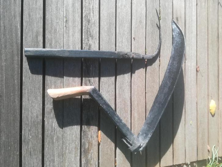 Faux et son crochet à blé (outil ancien), Antiek en Kunst, Antiek | Overige Antiek, Ophalen