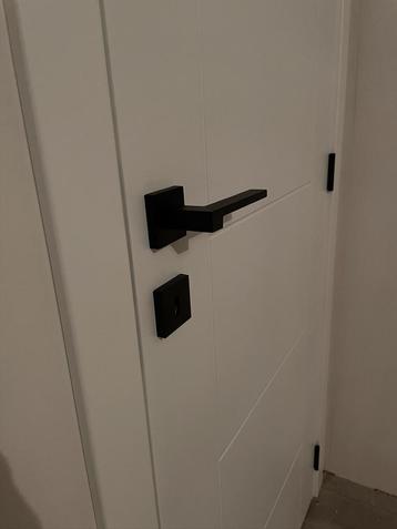 Binnendeuren beschikbaar voor biedingen