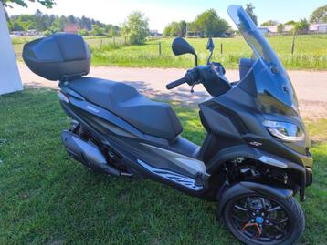 Piaggio mp3 530 exclusieve  beschikbaar voor biedingen