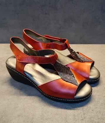 Doctor Cutillas/sandalen/nieuw/ maat 37 beschikbaar voor biedingen