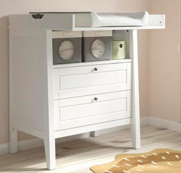 Ikea commode beschikbaar voor biedingen
