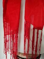 Écharpe en voile rouge avec petites perles, Vêtements | Femmes, Habits de circonstance, Enlèvement ou Envoi, Comme neuf, Rouge
