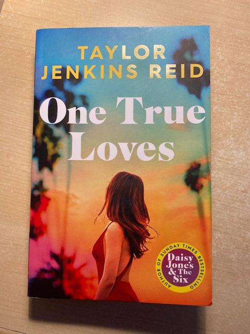 One true loves - Taylor Jenkins Reid, Livres, Romans, Comme neuf, Enlèvement