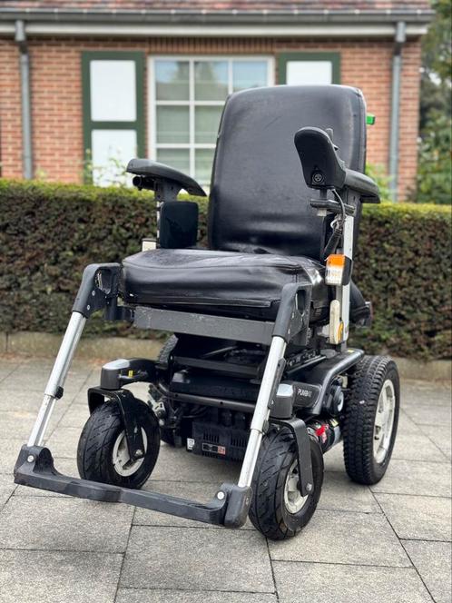 Elektrisch Rolstoel Puma 40 In zeer goed invalide rolwagen, Diversen, Rolstoelen, Zo goed als nieuw, Elektrische rolstoel, Inklapbaar