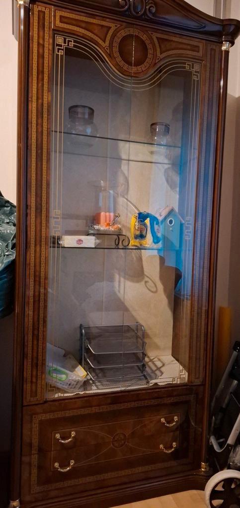 MOOIE EETPLAATS, Huis en Inrichting, Kasten | Vitrinekasten, Ophalen