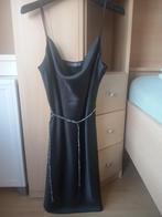 Primark zwarte satijnen jurk, Kleding | Dames, Nieuw, Maat 38/40 (M), Ophalen of Verzenden, Zwart