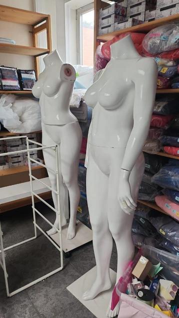 ETALAGE POP beschikbaar voor biedingen