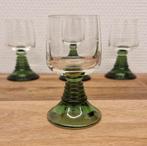 Set van 4 vintage likeur glaasjes met groene voet, Enlèvement