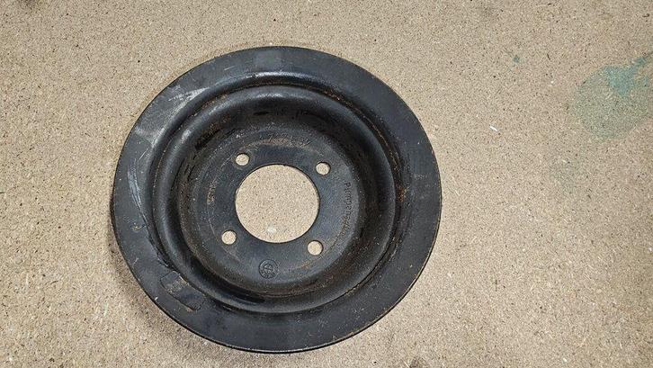 Poelie waterpomp metaal M42 BMW 3 serie E30 318is, Auto-onderdelen, Motor en Toebehoren, BMW, Gebruikt, Ophalen of Verzenden