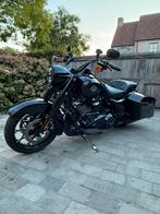 Harley Roadking 2024 900 km 4 jaar garantie, Motoren, Motoren | Harley-Davidson, Particulier, Meer dan 35 kW, Handvatverwarming