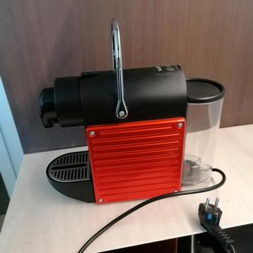 NESPRESSO KRUPS Espresso PIXIE  beschikbaar voor biedingen
