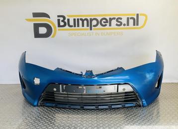 Bumper Toyota Auris 12-15 6xpdc 52119-02A20 Voorbumper 2-D3- beschikbaar voor biedingen