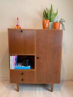 Vintage kastje met veel opbergruimte, Huis en Inrichting, Ophalen, Gebruikt, Mid century.   Vintage., 25 tot 50 cm