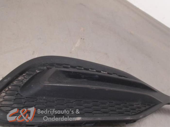 Afdekplaat mistlamp rechts van een Opel Astra, Auto-onderdelen, Verlichting, Gebruikt, 3 maanden garantie, Ophalen of Verzenden