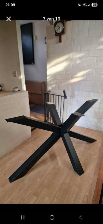 Tafelpoot assymetrisch ster zwart metaal NIEUW beschikbaar voor biedingen