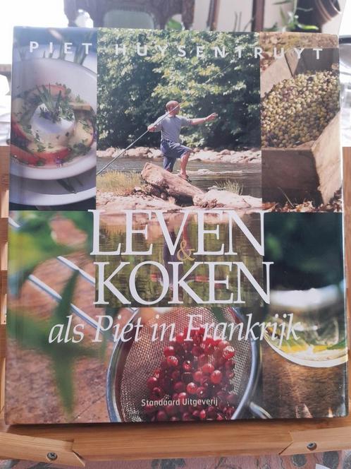 Leven & koken als  Piet in Frankrijk, Boeken, Kookboeken, Zo goed als nieuw, Frankrijk, Ophalen of Verzenden