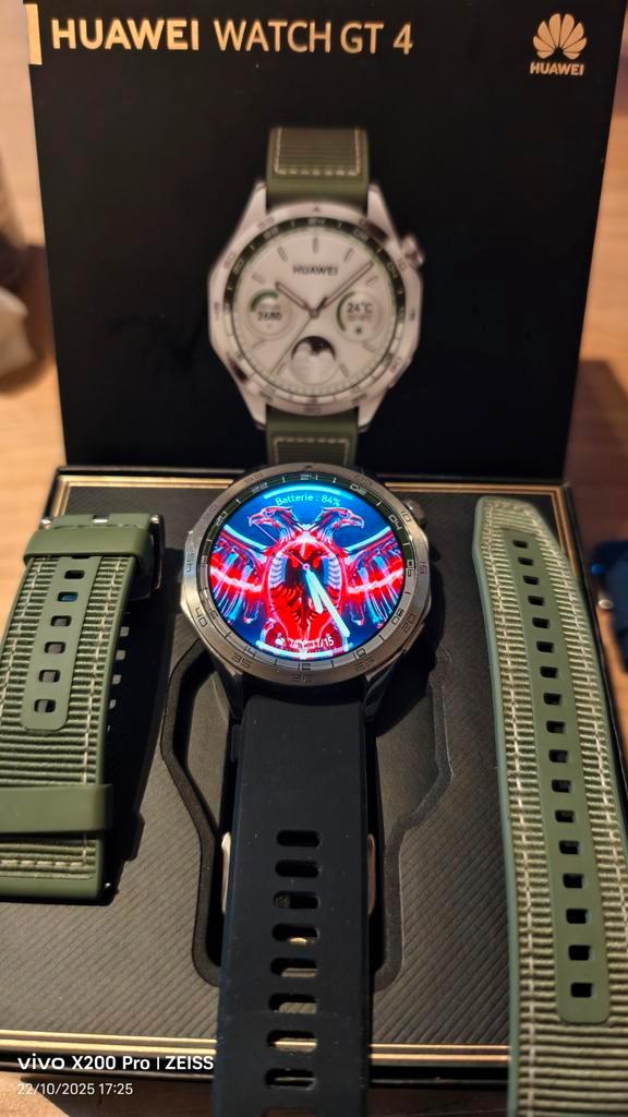 Échange Huawei watch gt 4 46mm contre amazfit gtr 4, Handtassen en Accessoires, Smartwatches, Zo goed als nieuw, Conditie, Ophalen