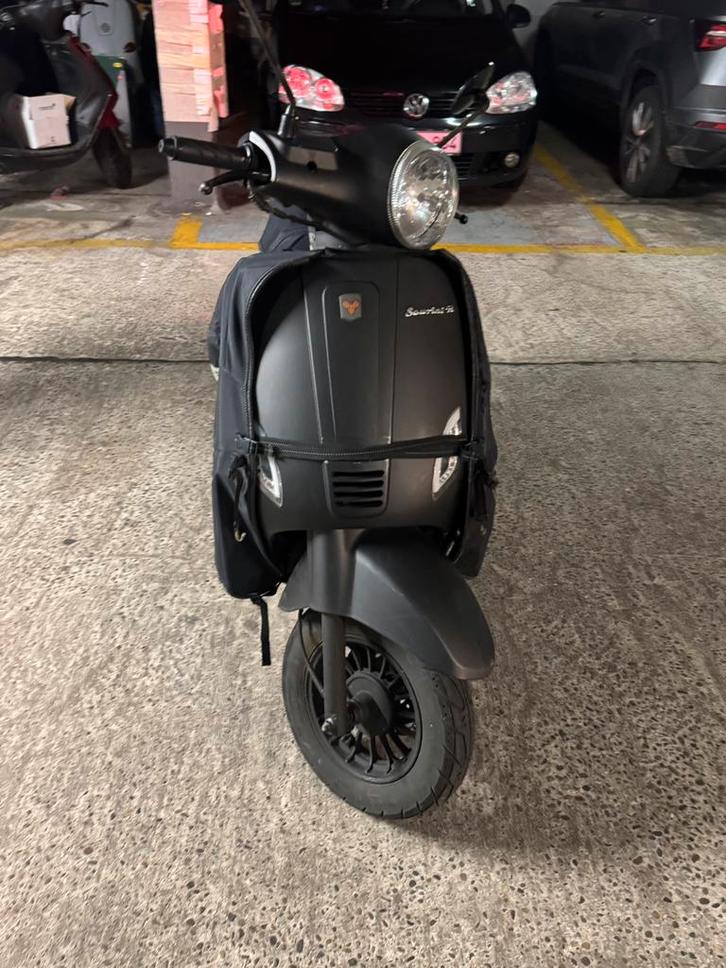 Scooter B klasse 45KM, Fietsen en Brommers, Scooters | Vespa, Zo goed als nieuw, Ophalen