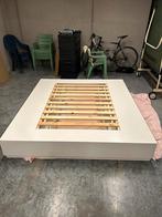 Nordli bedframe 180x200, Huis en Inrichting, Ophalen