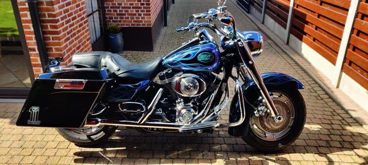 Harley Davidson Road King Custom FLHRSI 2006 30.400km, Motoren, Motoren | Harley-Davidson, Particulier, Toermotor, 2 cilinders
