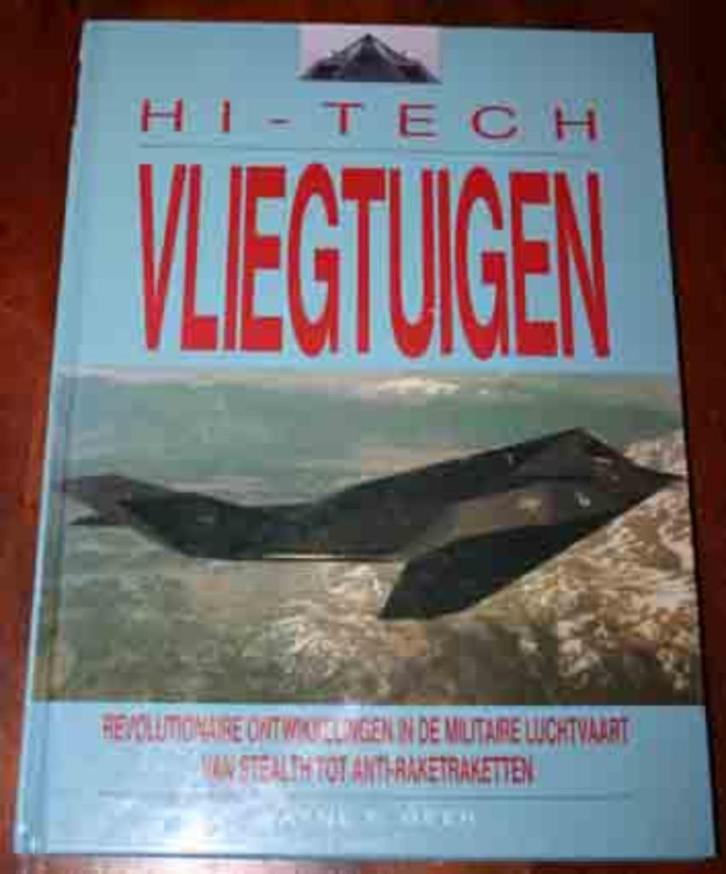 ️ Hi-tech Vliegtuigen – Wayne F. Geer ️, Boeken, Oorlog en Militair, Gelezen, Luchtmacht, 1945 tot heden, Ophalen of Verzenden