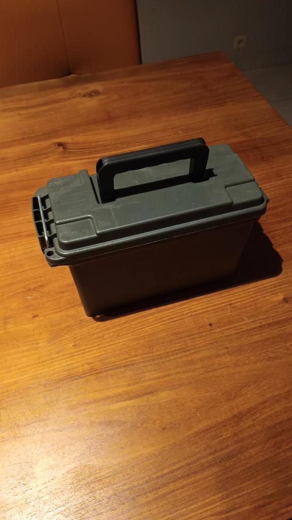 Munitiekoffer, Sport en Fitness, Schietsport-accessoires, Zo goed als nieuw, Ophalen