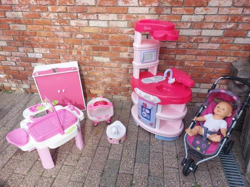 Poppenuitzet, Kinderen en Baby's, Speelgoed | Poppen, Gebruikt, Ophalen