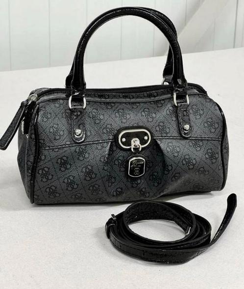 Sac à main à bandoulière Vintage Guess Designer gris-noir, Bijoux, Sacs & Beauté, Sacs | Sacs Femme, Neuf, Sac à main, Noir, Enlèvement ou Envoi