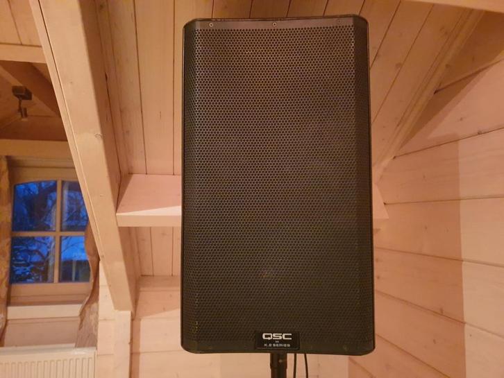 2x Qsc k12.2 met draagtas, Audio, Tv en Foto, Luidsprekerboxen, Ophalen